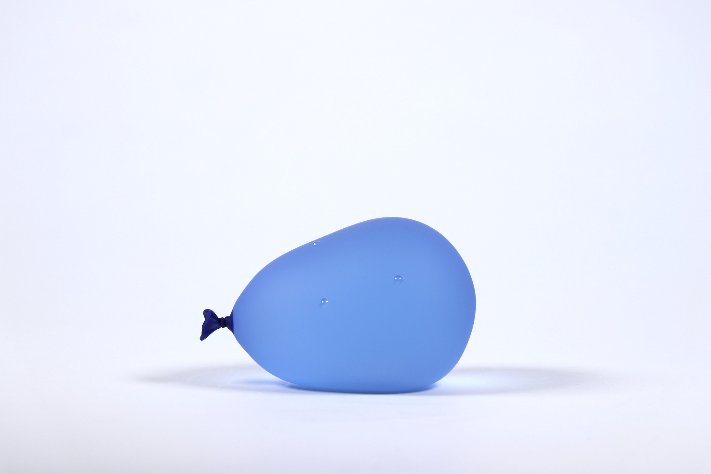 Dylan Martinez - Cool Breeze w/ droplets, Glass Sculptures - Hot Sculpted, Sandblasted, Acid Etched