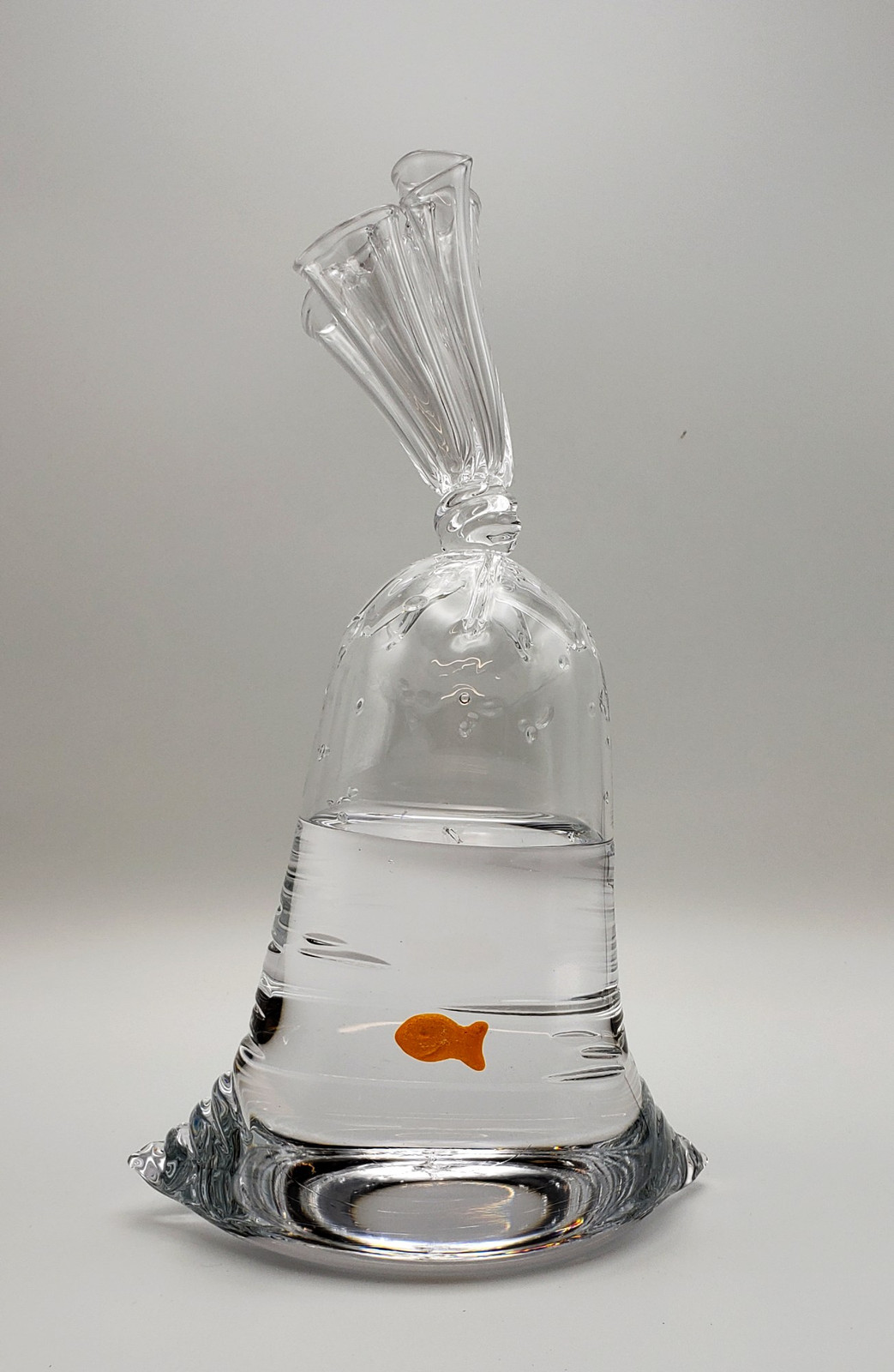 Dylan Martinez - GF 151, 2023, Hand blown glass sculpture with ceramic fish element