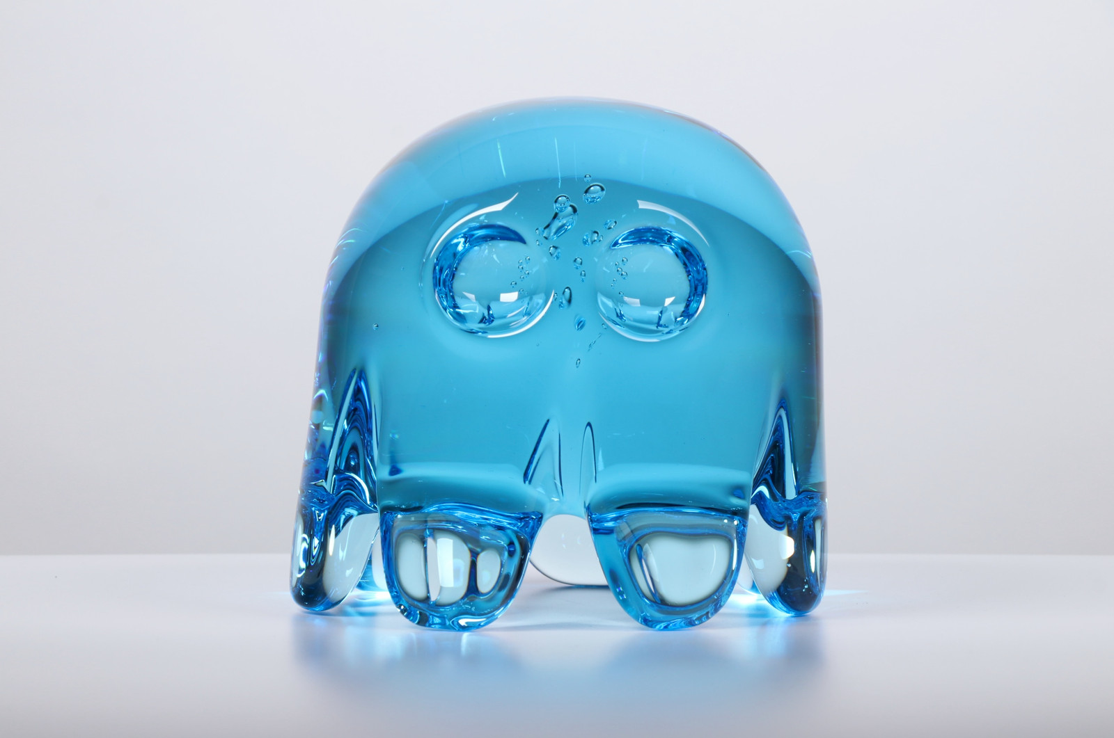 Dylan Martinez - LG Inky 3, 2023, Hand blown glass sculpture