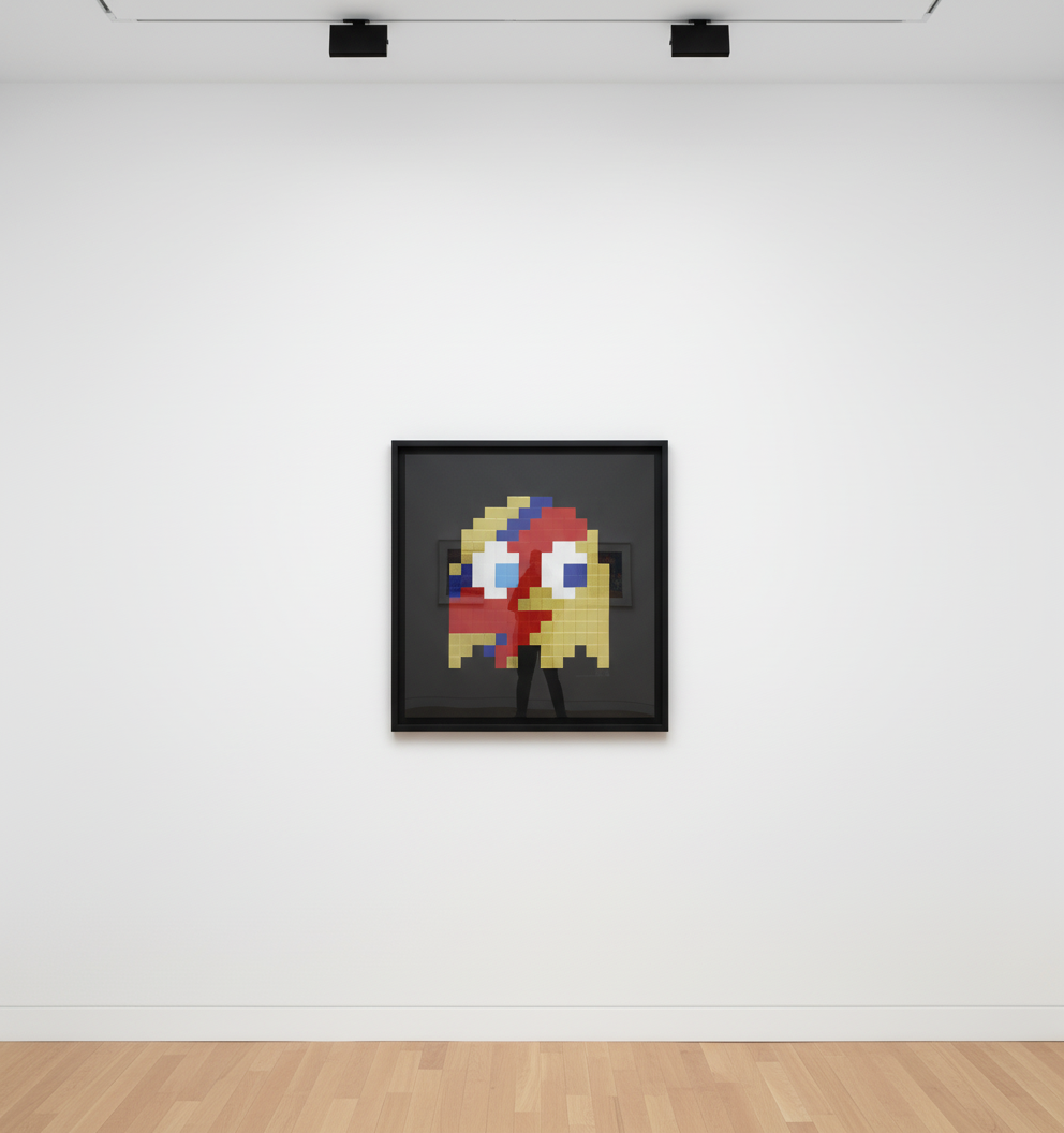 Invader - Aladdin Sane (Gold), 2014, Screen print