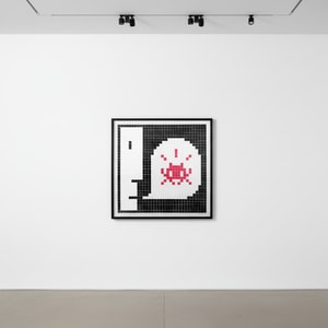 Invader - Alert : System Infected (Magenta)