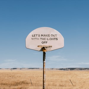 Jeffrey Czum - Makeout