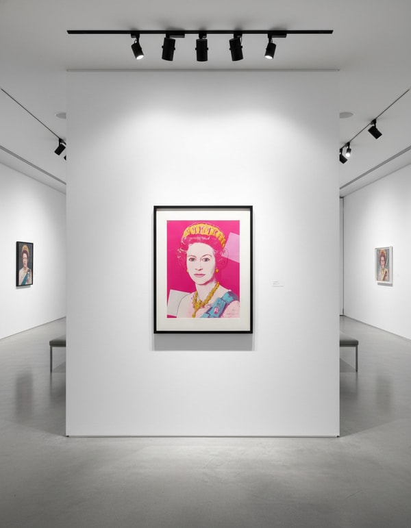 Andy Warhol - Queen Elizabeth II F.S. II 336, from Reigning Queens, 1985
