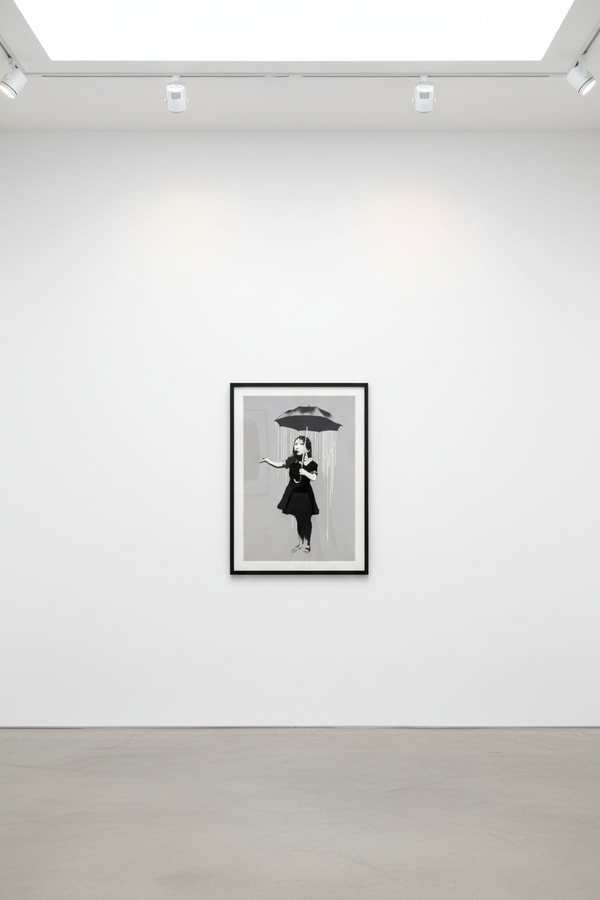 NOLA Umbrella Girl White Rain